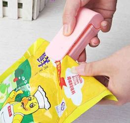 Mini scelleuse pour sachet plastique
